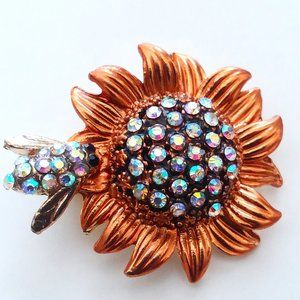 Brooch Sunflower & Bee Rhinestone Pin Stylish Sparkle Glam Flower Bumble Bug NEW